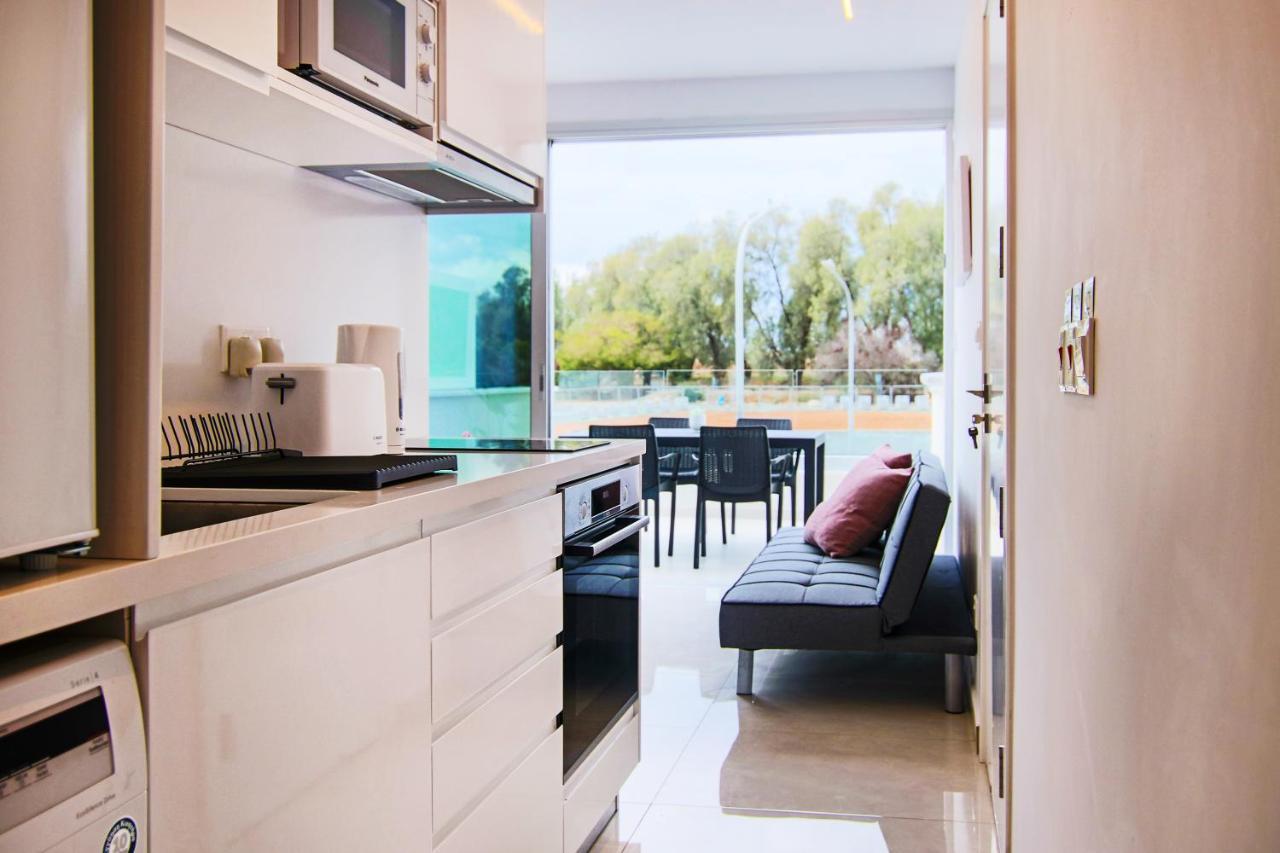 Apartmán Phaedrus Living - Seaside Luxury Flat Harbour 109 Paphos Exteriér fotografie